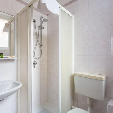 Pensjonat Le Casette Di Zecca Giorgia 3*